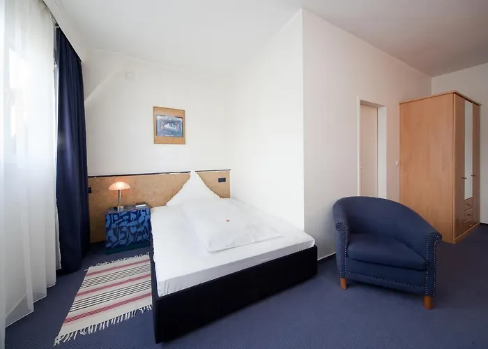 酒店 Art Fabrik 4*