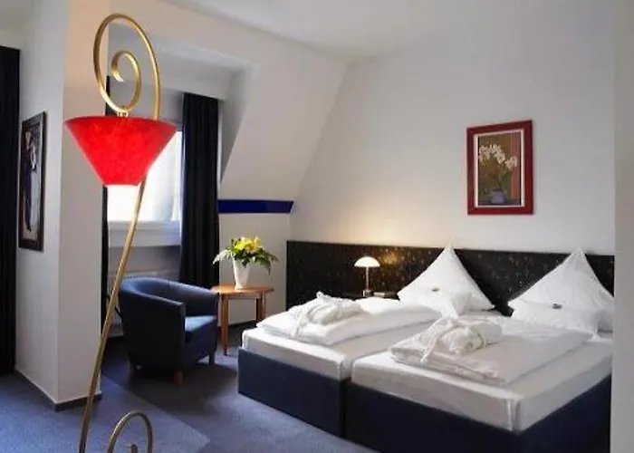 Art Fabrik 酒店 4*